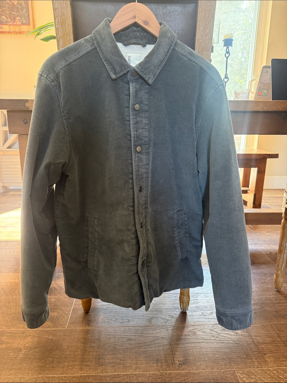 NWOT Vuori Corduroy Button-Up Jacket - Gray